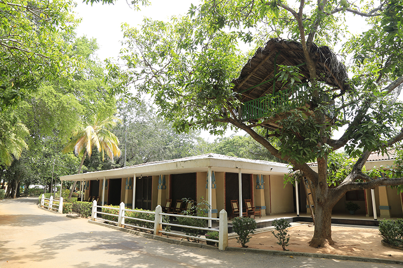 resort slider image