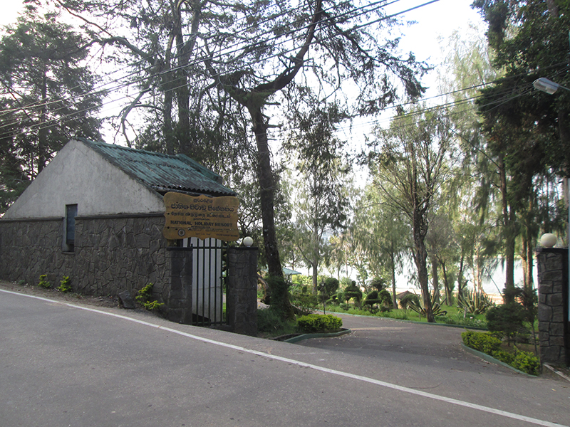 resort slider image